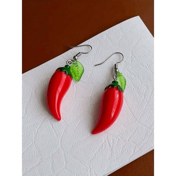 RED CHILE PEPPER DANGLE EARRINGS - Picture 1 of 6